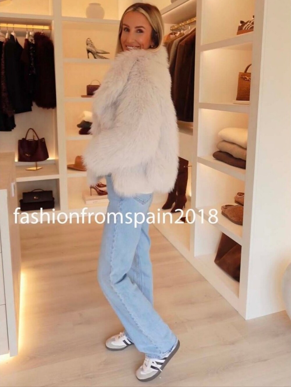 Zara Faux Fur Coat in Cream Size L - Picture 4 of 13